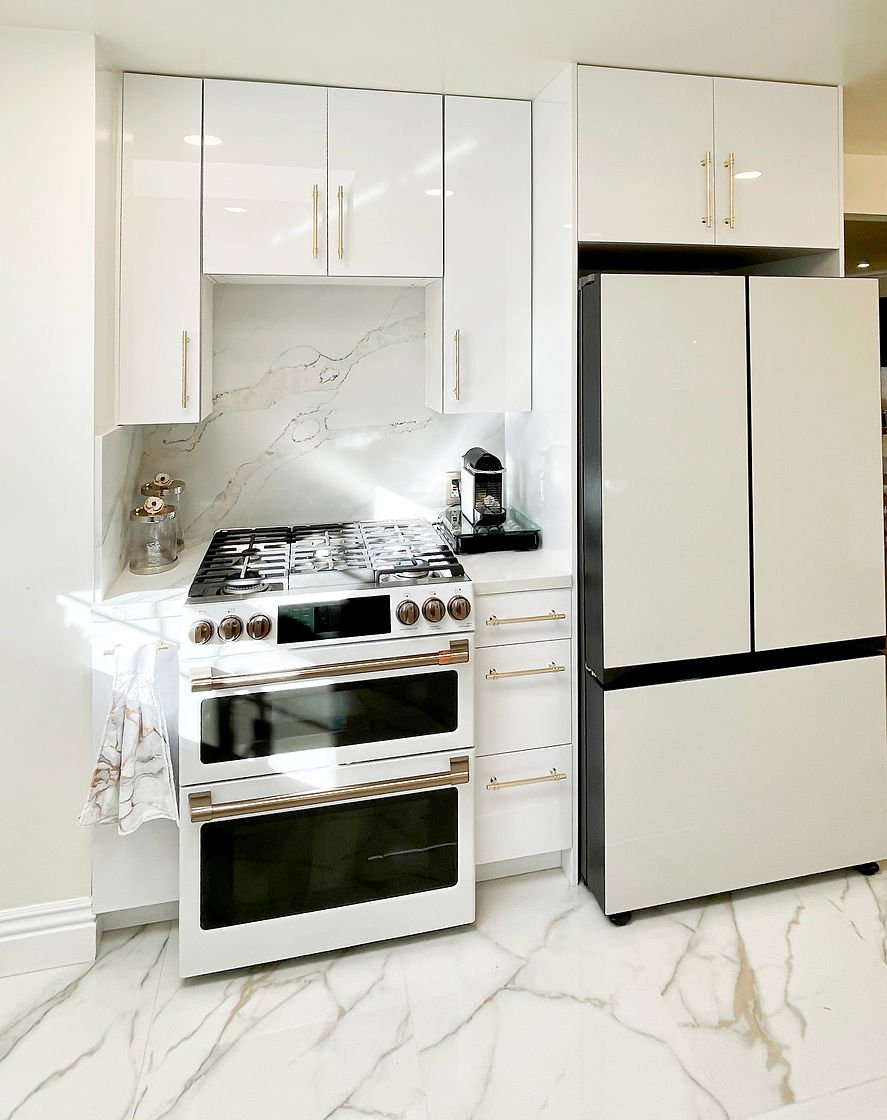 High Glossy White Frameless CabinetsRJ Design & MaterialRJ - HGWHigh Glossy White Frameless Cabinets RJ Design & Material